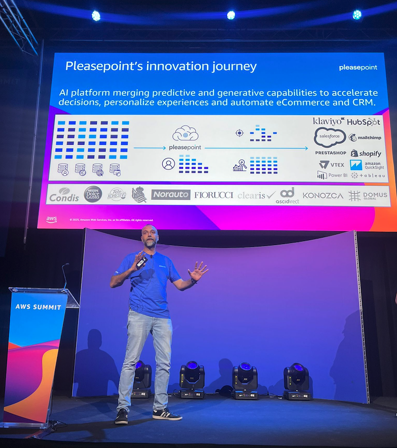 Pitu Sabadí presentando en AWS Summit 2025
